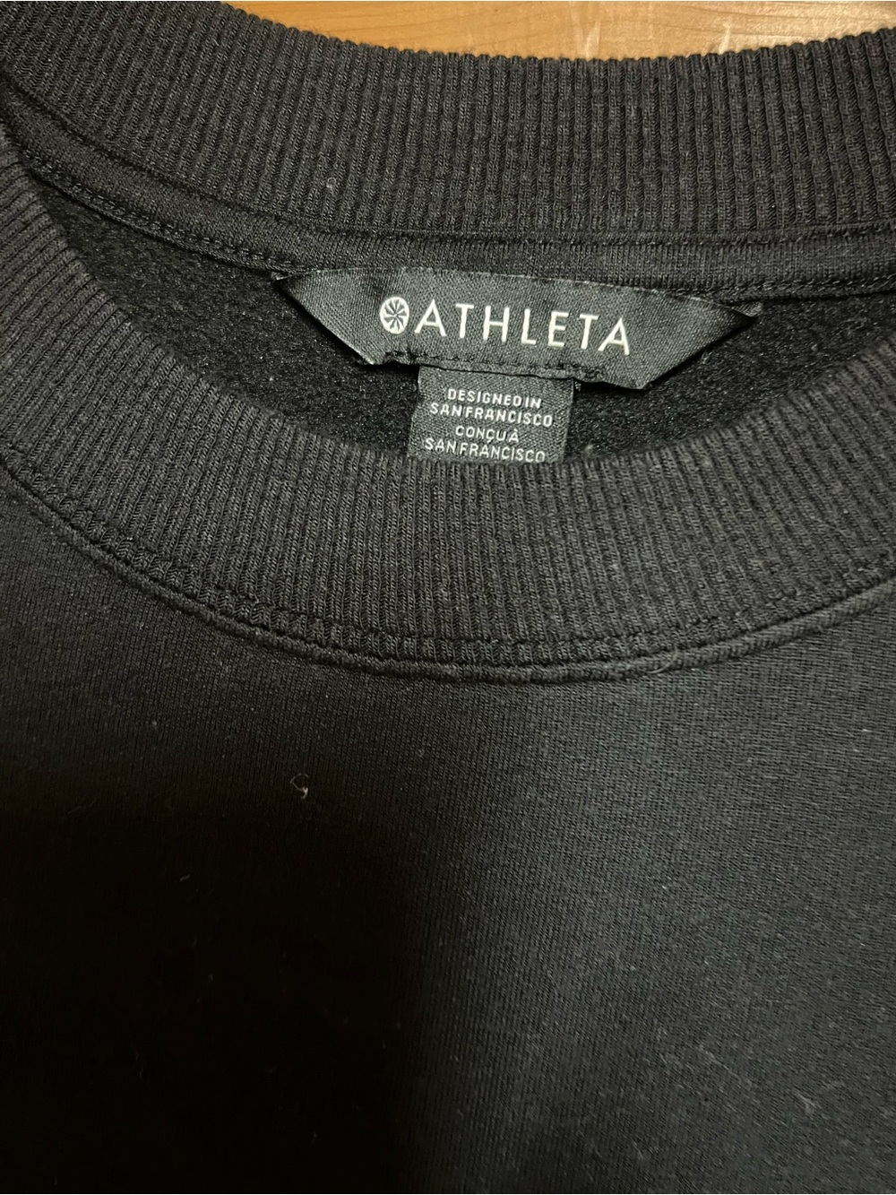 Athleta Black Ribbed Crewneck Sweatshirt